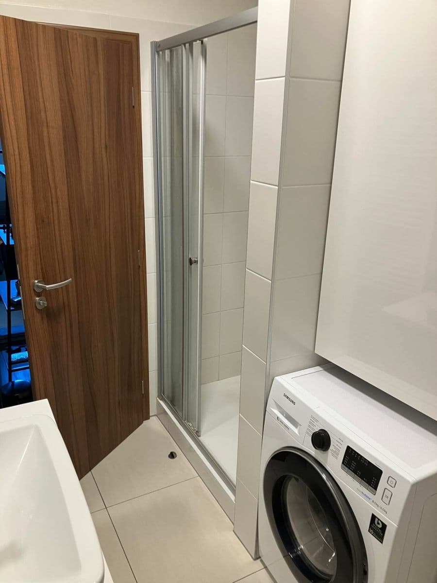 Pronájem bytu 2+kk 50 m², Karla Kryla, Brno, Jihomoravský kraj Pronájem bytu 2+kk 50 m², Karla Kryla, Brno, Jihomoravský kraj