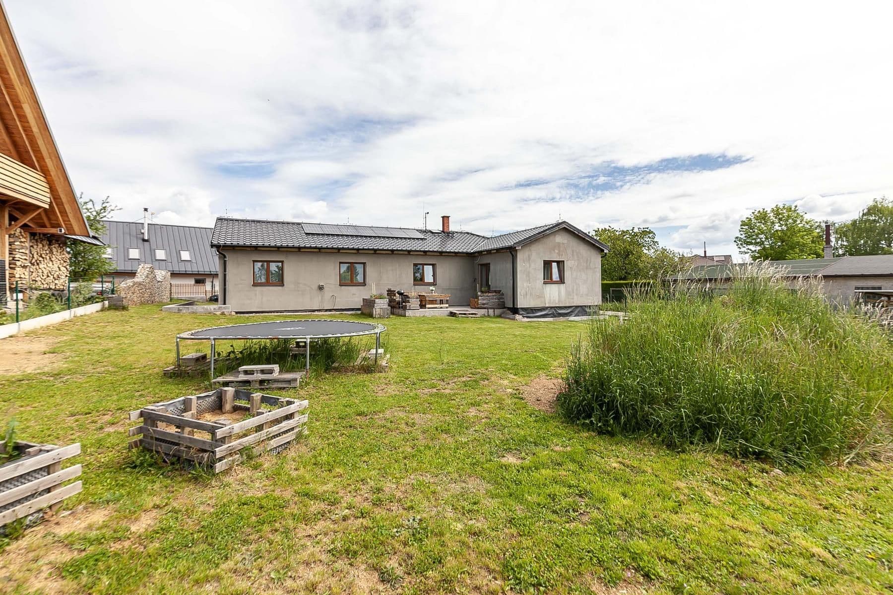 Prodej domu 170 m², pozemek 947 m², Větrná, Ondřejov, Středočeský kraj Prodej domu 170 m², pozemek 947 m², Větrná, Ondřejov, Středočeský kraj