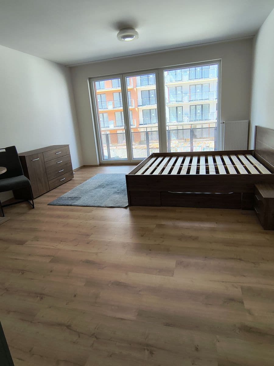 Pronájem bytu 1+kk 37 m², Gerstelova, Praha, Praha Pronájem bytu 1+kk 37 m², Gerstelova, Praha, Praha