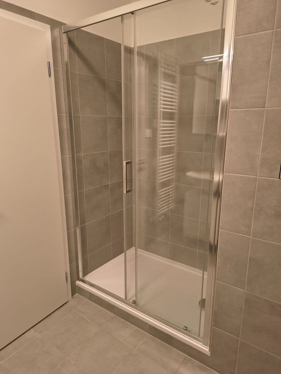 Pronájem bytu 1+kk 37 m², Gerstelova, Praha, Praha Pronájem bytu 1+kk 37 m², Gerstelova, Praha, Praha