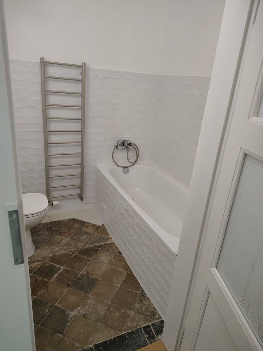 Pronájem bytu 2+1 52 m², Táborská, Praha, Praha Pronájem bytu 2+1 52 m², Táborská, Praha, Praha