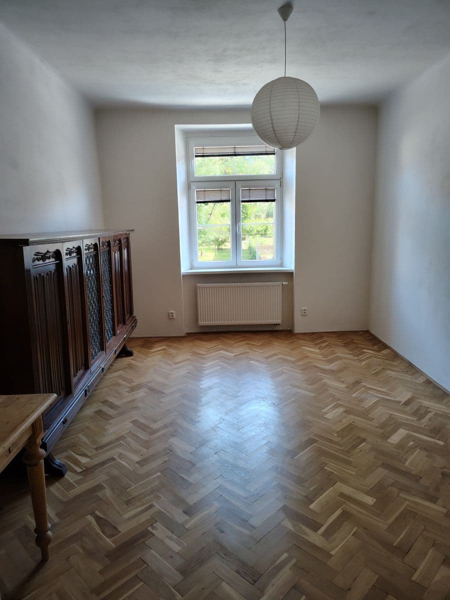 Pronájem bytu 2+1 52 m², Táborská, Praha, Praha Pronájem bytu 2+1 52 m², Táborská, Praha, Praha