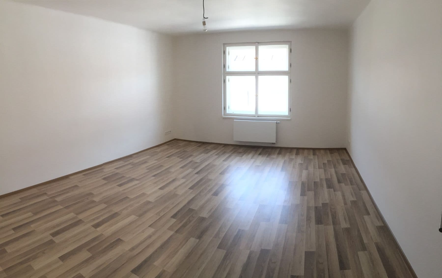 Pronájem bytu 3+1 84 m², Na Hutích, Praha, Praha Pronájem bytu 3+1 84 m², Na Hutích, Praha, Praha