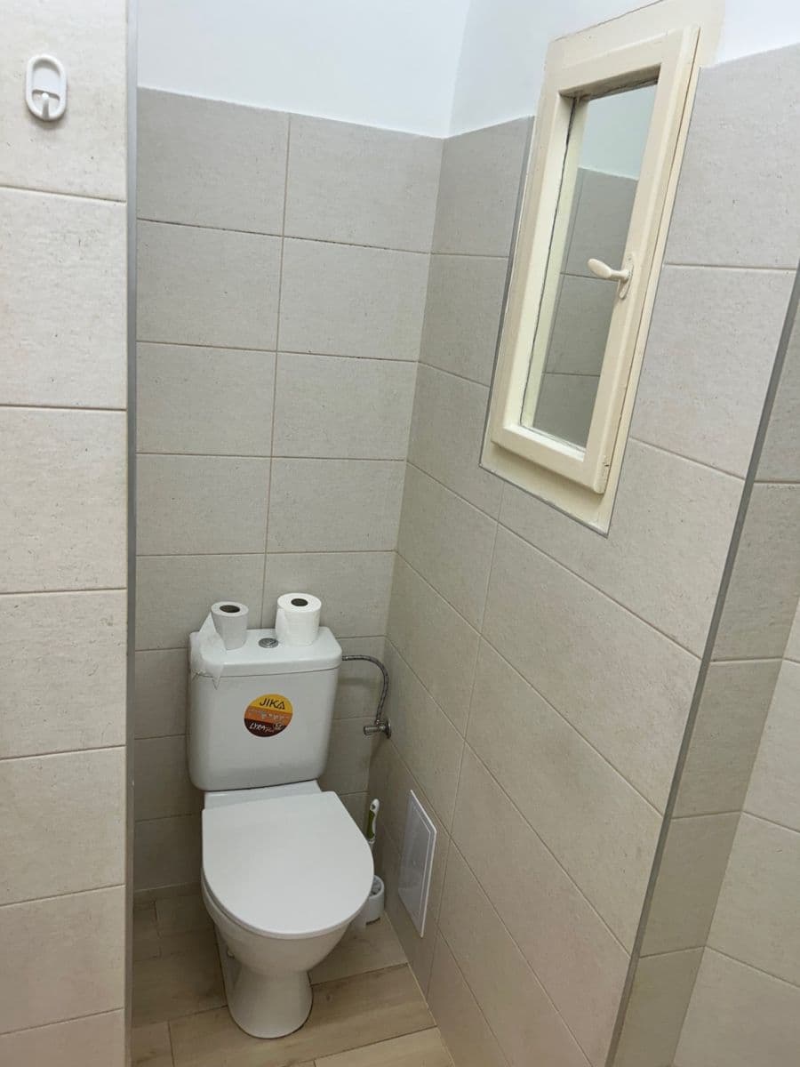 Pronájem bytu 1+1 45 m², V Nových Vokovicích, Praha, Praha Pronájem bytu 1+1 45 m², V Nových Vokovicích, Praha, Praha