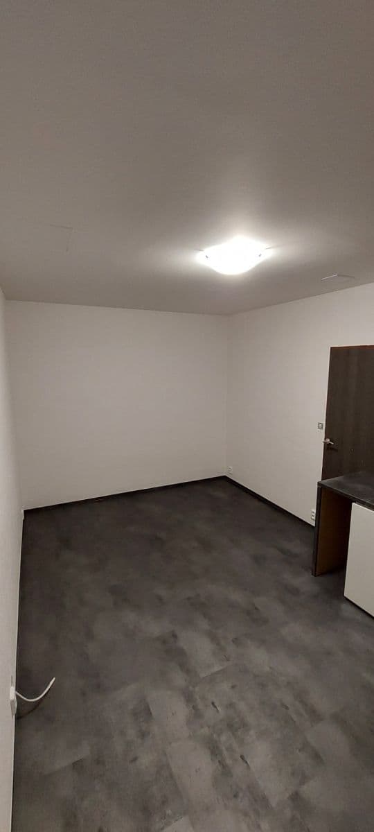 Pronájem bytu 1+kk 24 m², Votroubkova, Brno, Jihomoravský kraj Pronájem bytu 1+kk 24 m², Votroubkova, Brno, Jihomoravský kraj