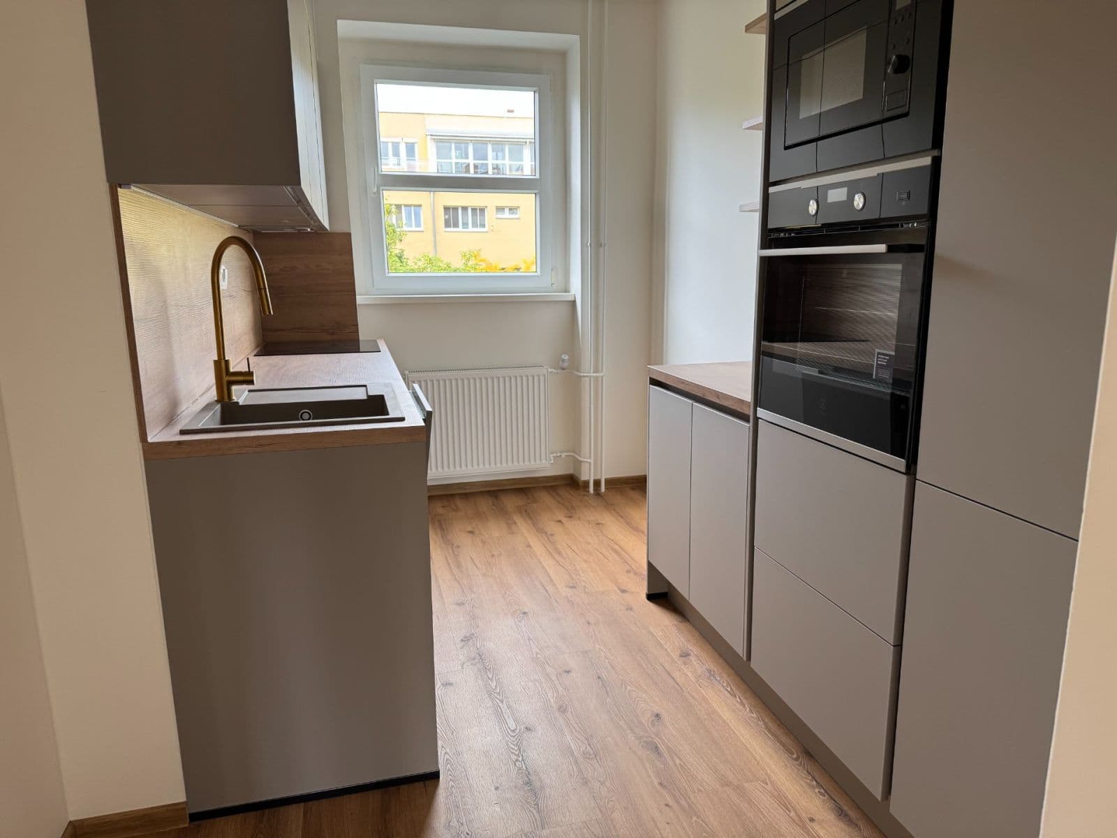 Prodej bytu 2+1 54 m², Čihákova, Praha, Praha Prodej bytu 2+1 54 m², Čihákova, Praha, Praha