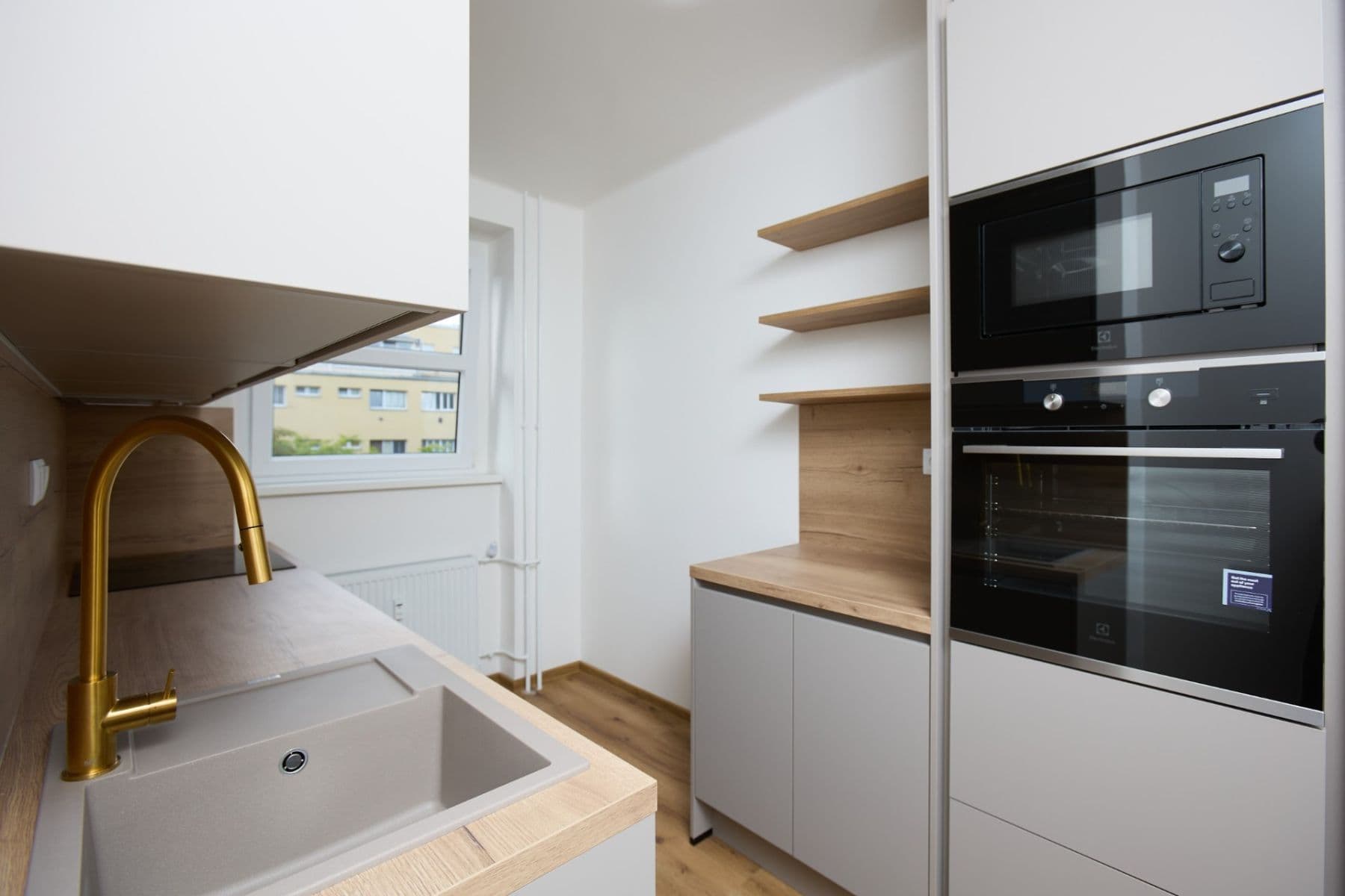 Prodej bytu 2+1 54 m², Čihákova, Praha, Praha Prodej bytu 2+1 54 m², Čihákova, Praha, Praha