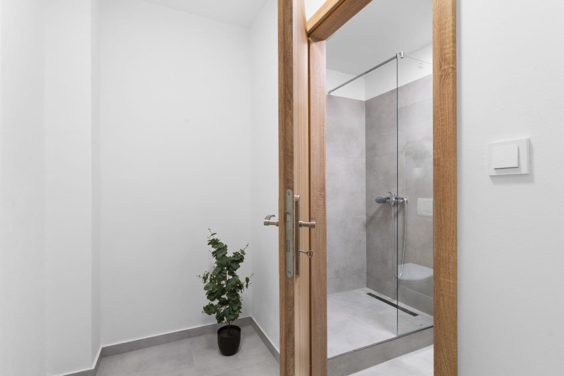 Prodej bytu 2+kk 34 m², Na Vavřinci, Slaný, Středočeský kraj Prodej bytu 2+kk 34 m², Na Vavřinci, Slaný, Středočeský kraj