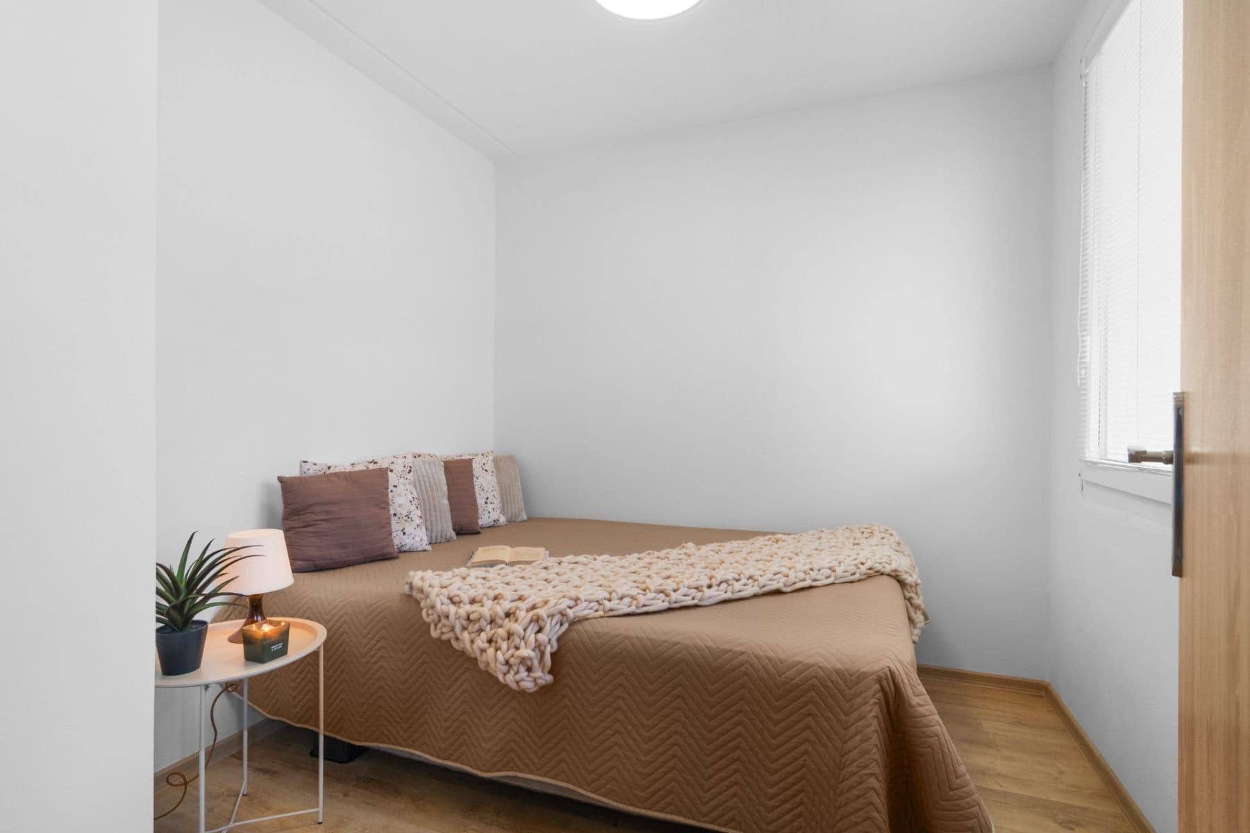 Prodej bytu 2+kk 34 m², Na Vavřinci, Slaný, Středočeský kraj Prodej bytu 2+kk 34 m², Na Vavřinci, Slaný, Středočeský kraj