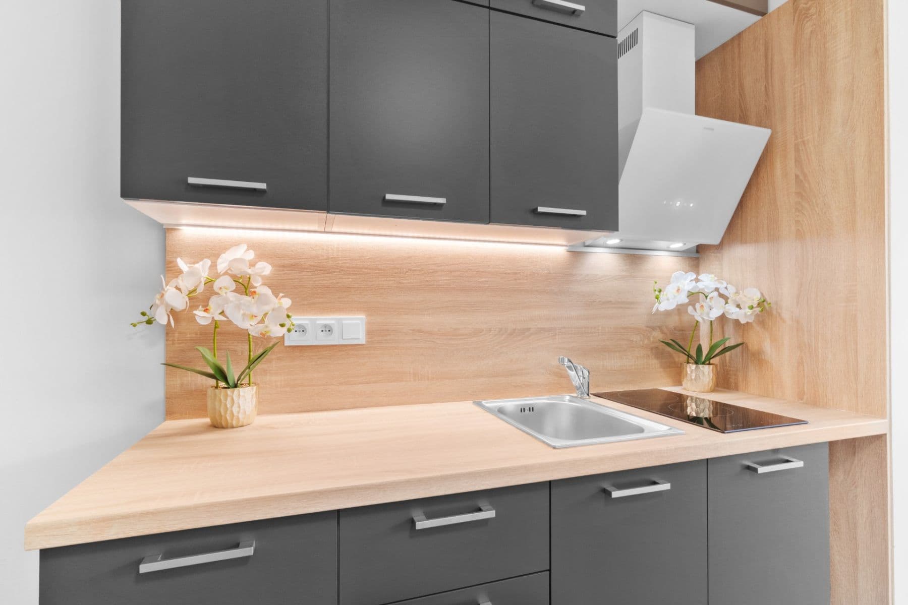 Prodej bytu 2+kk 34 m², Na Vavřinci, Slaný, Středočeský kraj Prodej bytu 2+kk 34 m², Na Vavřinci, Slaný, Středočeský kraj