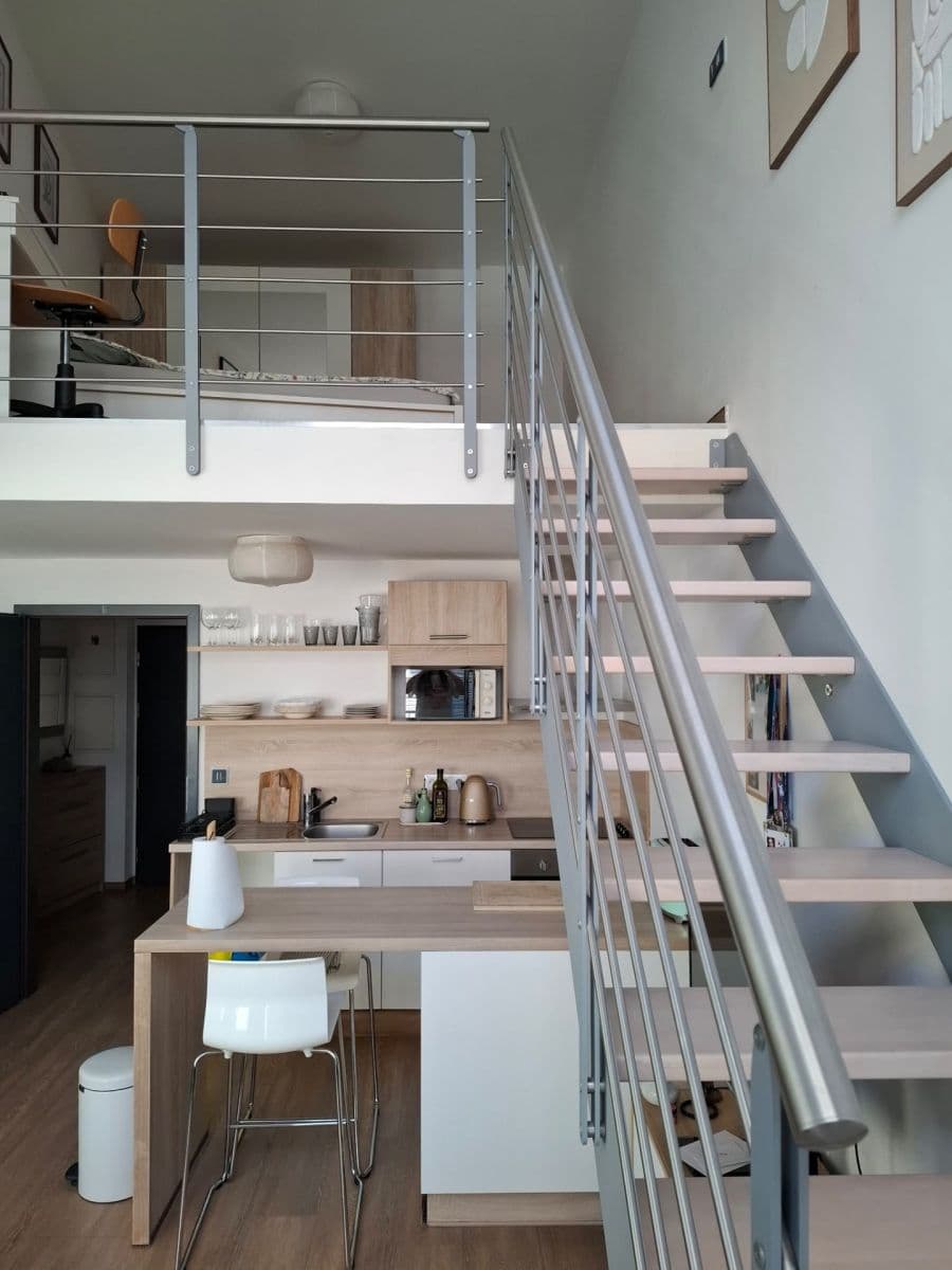 Pronájem bytu 2+kk 48 m², U Libeňského pivovaru, Praha, Praha Pronájem bytu 2+kk 48 m², U Libeňského pivovaru, Praha, Praha