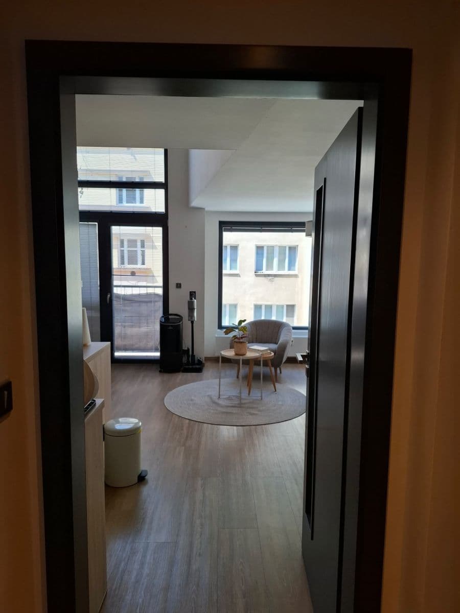 Pronájem bytu 2+kk 48 m², U Libeňského pivovaru, Praha, Praha Pronájem bytu 2+kk 48 m², U Libeňského pivovaru, Praha, Praha