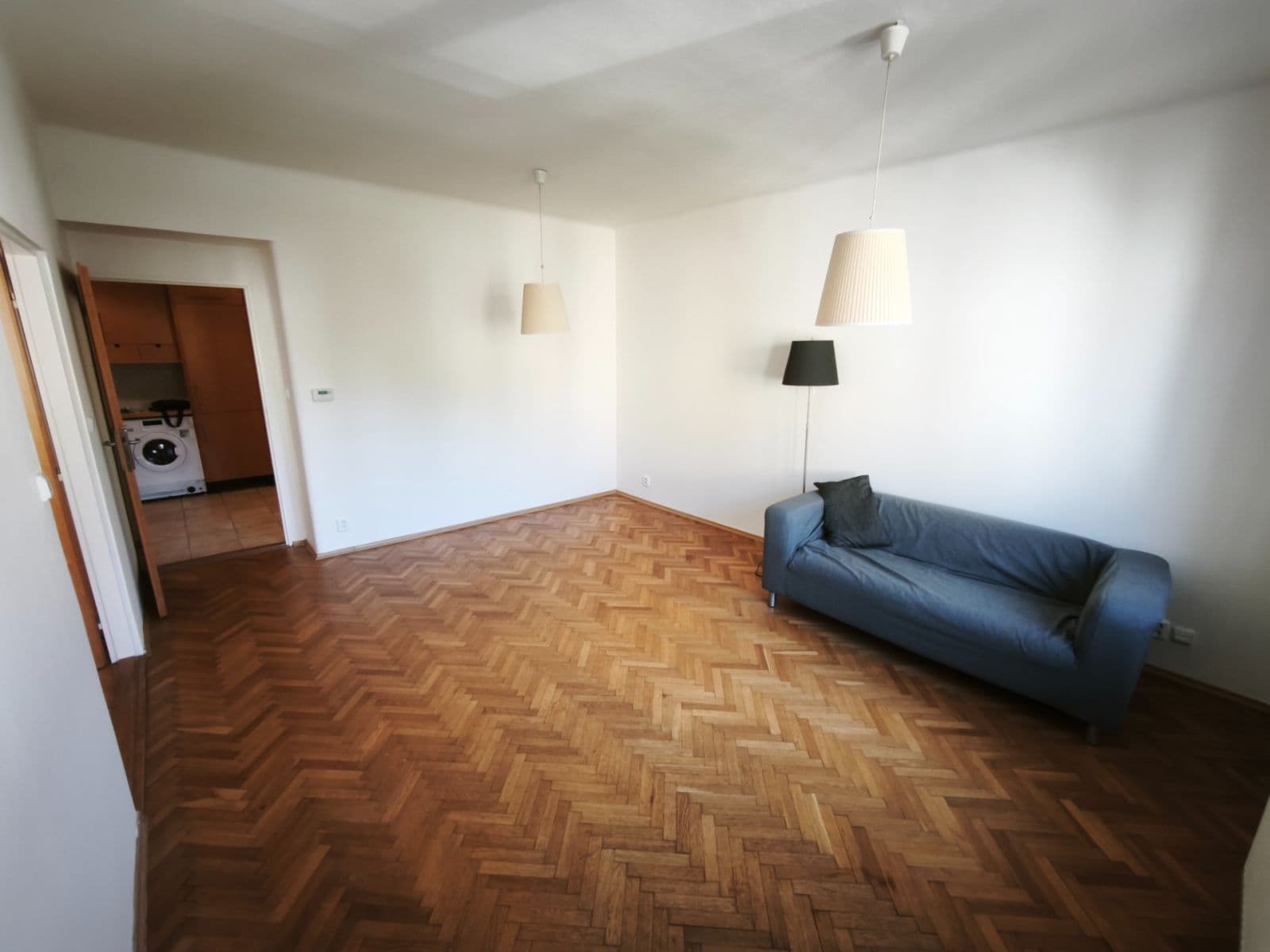 Pronájem bytu 2+kk 56 m², Krátký lán, Praha, Praha Pronájem bytu 2+kk 56 m², Krátký lán, Praha, Praha
