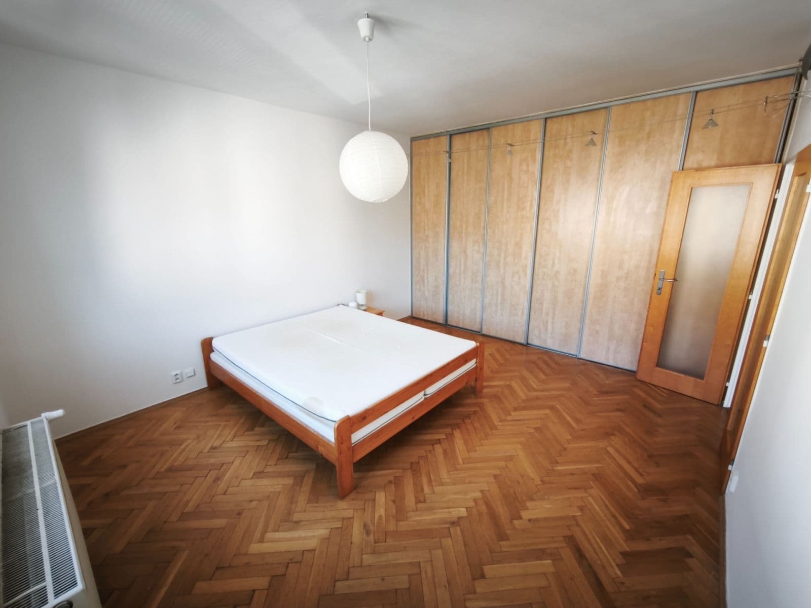 Pronájem bytu 2+kk 56 m², Krátký lán, Praha, Praha Pronájem bytu 2+kk 56 m², Krátký lán, Praha, Praha