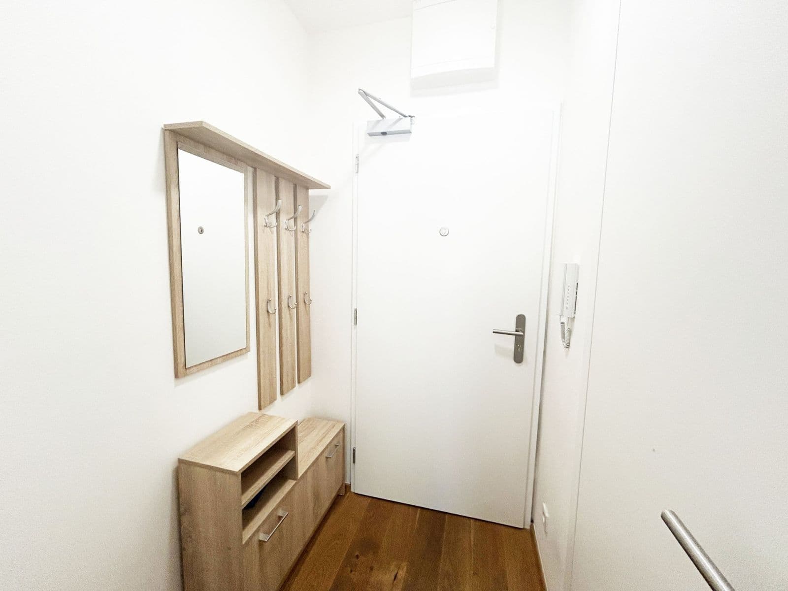 Pronájem bytu 1+kk 20 m², Perucká, Praha, Praha Pronájem bytu 1+kk 20 m², Perucká, Praha, Praha