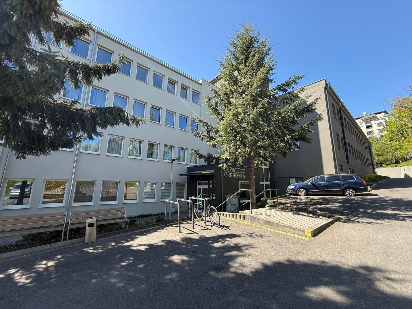 Pronájem bytu 1+kk 20 m², Perucká, Praha, Praha Pronájem bytu 1+kk 20 m², Perucká, Praha, Praha