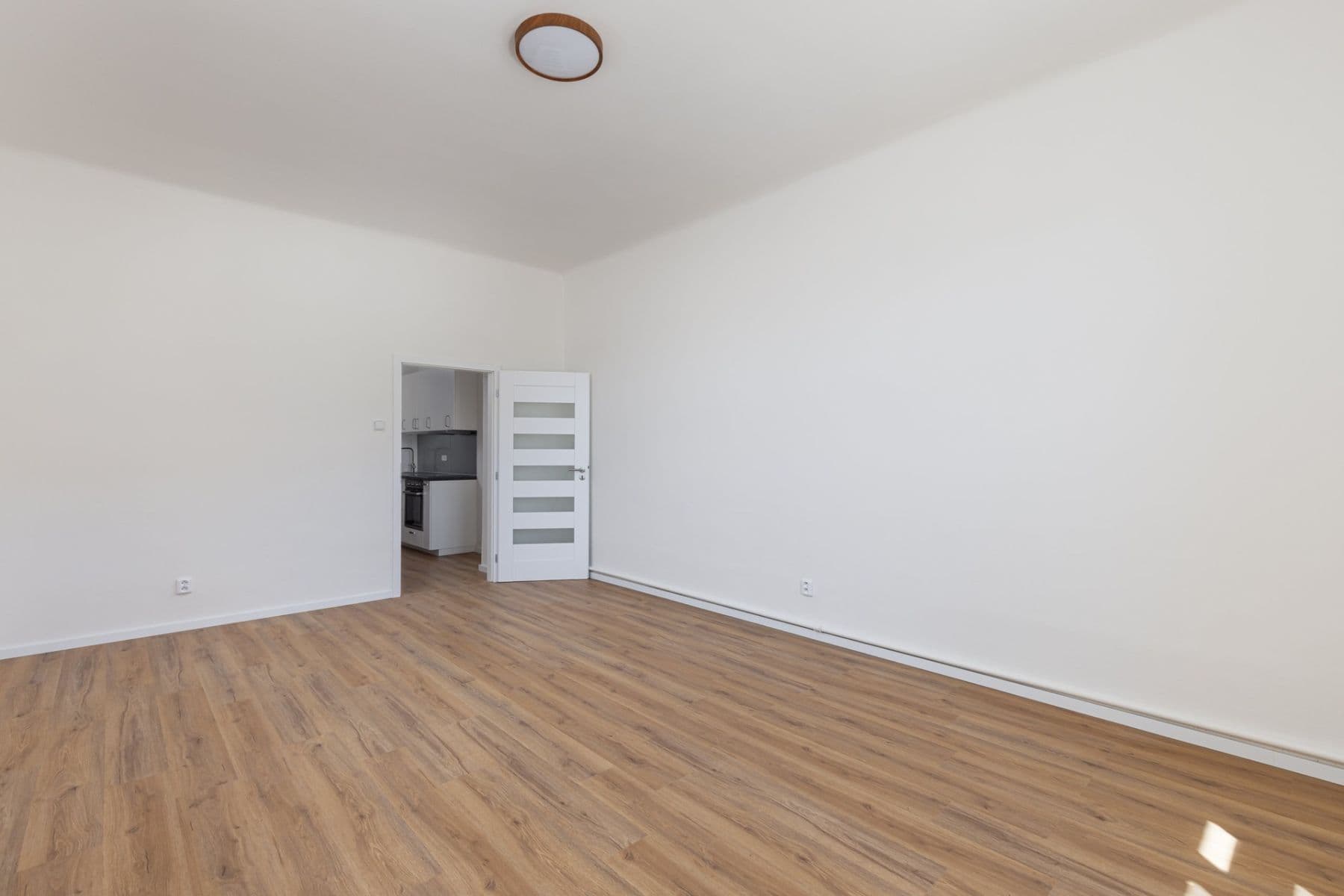 Pronájem bytu 1+1 43 m², Újezd, Praha, Praha Pronájem bytu 1+1 43 m², Újezd, Praha, Praha