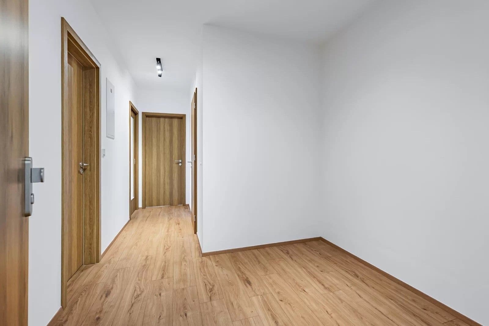 Pronájem bytu 3+kk 61 m², Tovární, Liberec, Liberecký kraj Pronájem bytu 3+kk 61 m², Tovární, Liberec, Liberecký kraj
