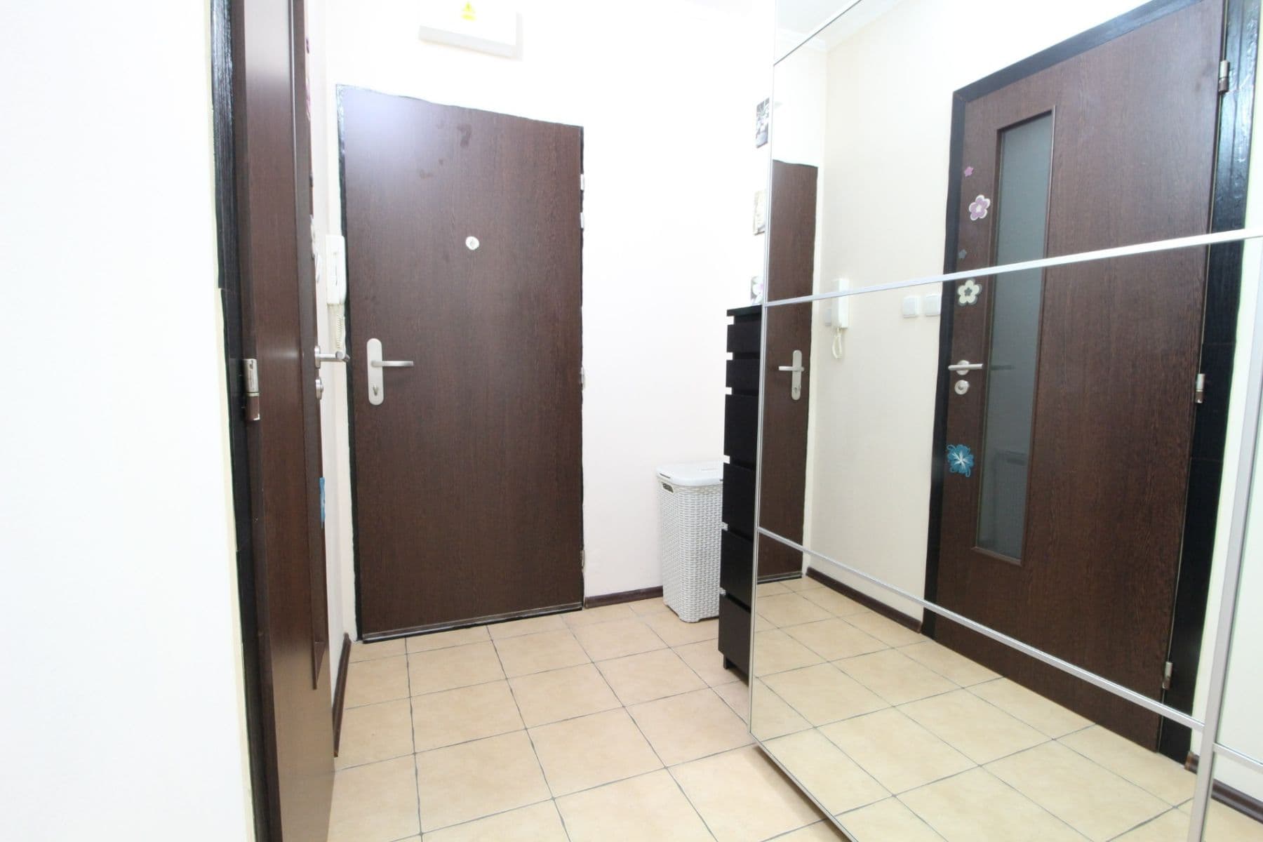 Pronájem bytu 2+kk 41 m², Přímětická, Praha, Praha Pronájem bytu 2+kk 41 m², Přímětická, Praha, Praha