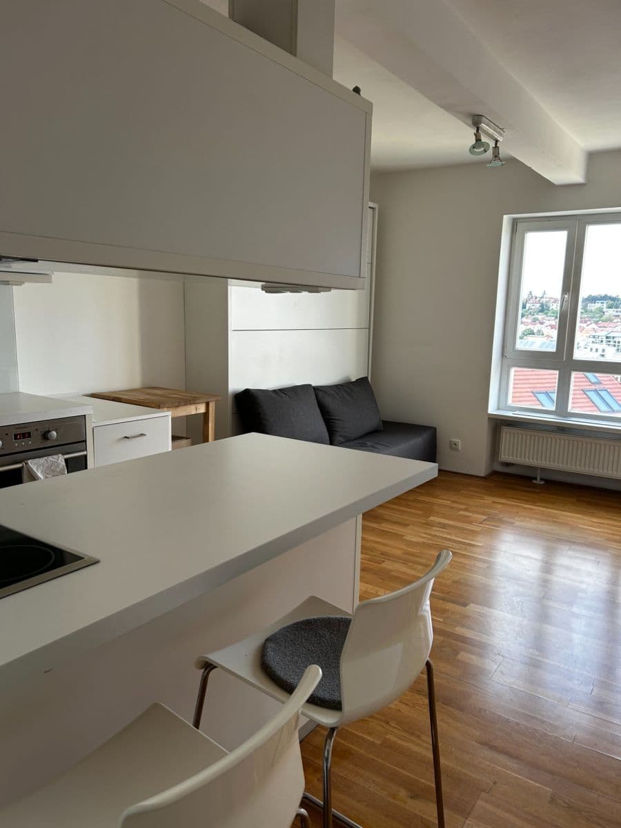 Pronájem bytu 1+kk 27 m², Šlikova, Praha, Praha Pronájem bytu 1+kk 27 m², Šlikova, Praha, Praha
