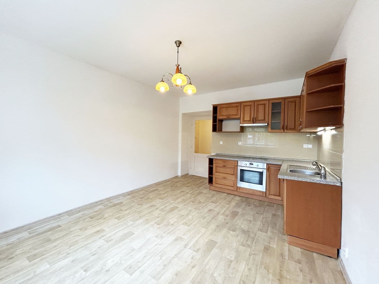 Pronájem bytu 1+kk 24 m², Kounická, Praha, Praha Pronájem bytu 1+kk 24 m², Kounická, Praha, Praha