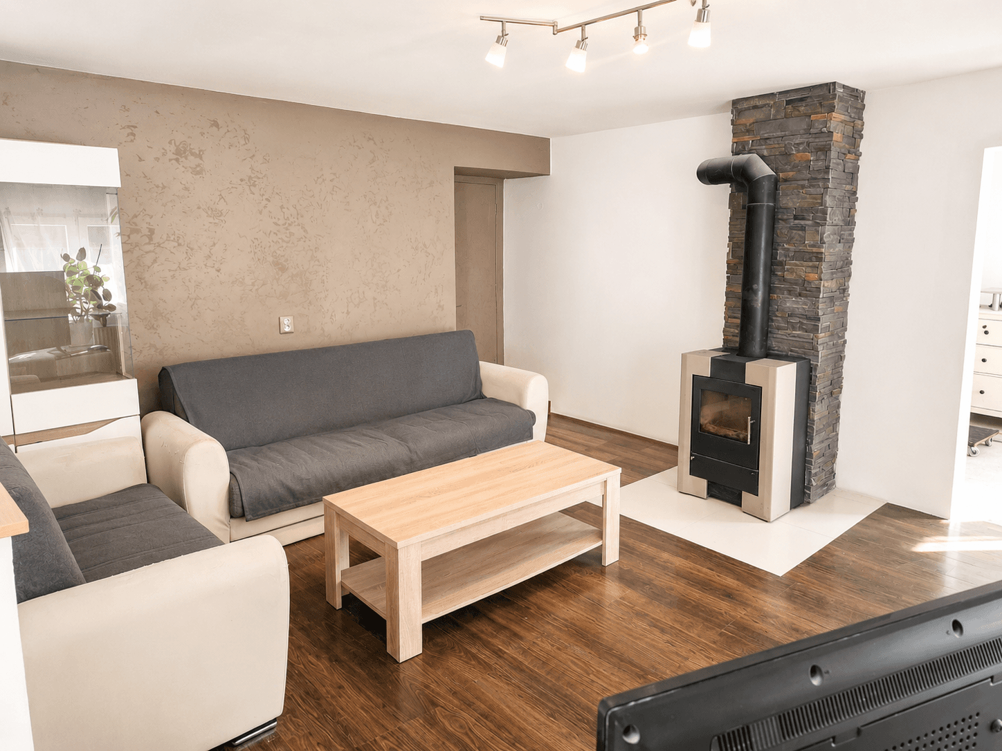 Prodej domu 106 m², pozemek 500 m², Beřovice, Středočeský kraj Prodej domu 106 m², pozemek 500 m², Beřovice, Středočeský kraj