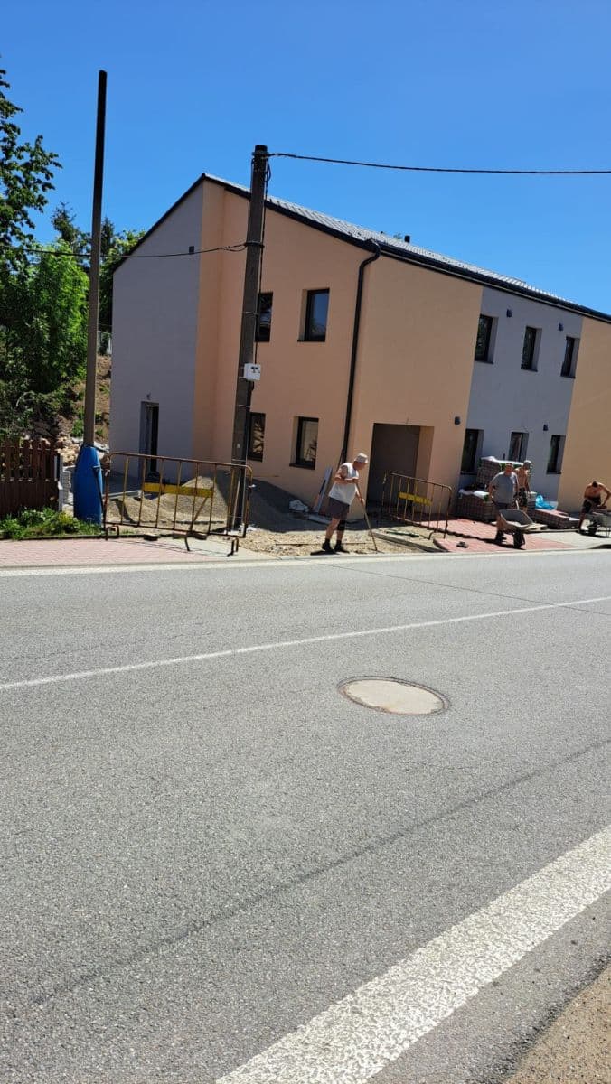 Prodej domu 102 m², pozemek 172 m², Šternberská, Divišov, Středočeský kraj Prodej domu 102 m², pozemek 172 m², Šternberská, Divišov, Středočeský kraj