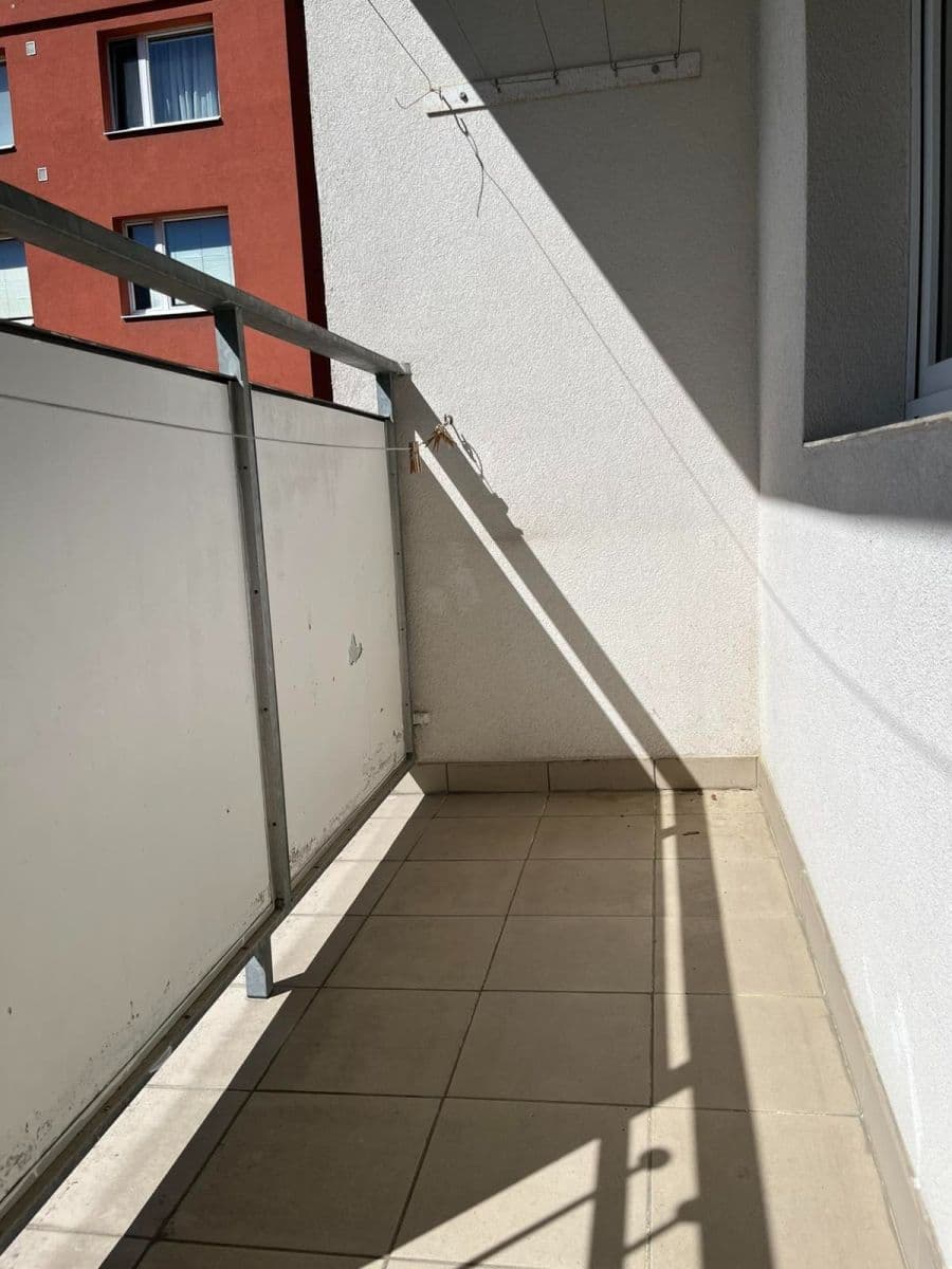 Prodej bytu 2+kk 38 m², Okružní, Vsetín, Zlínský kraj Prodej bytu 2+kk 38 m², Okružní, Vsetín, Zlínský kraj