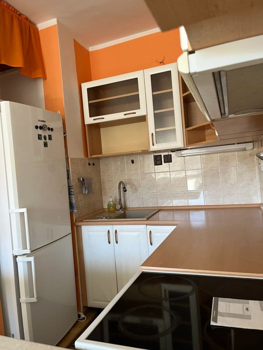Prodej bytu 2+kk 38 m², Okružní, Vsetín, Zlínský kraj Prodej bytu 2+kk 38 m², Okružní, Vsetín, Zlínský kraj