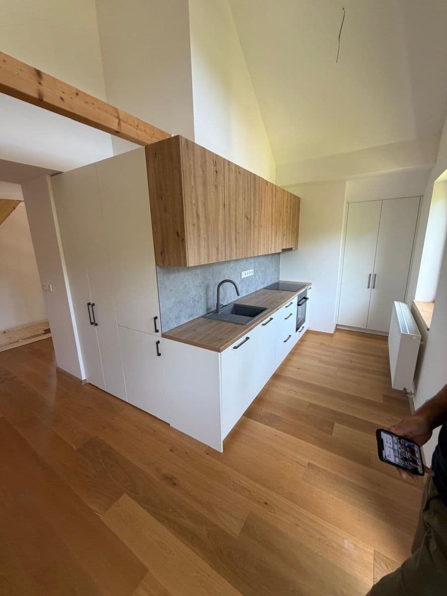 Prodej bytu 4+kk 112 m², Rokytnice nad Jizerou, Liberecký kraj Prodej bytu 4+kk 112 m², Rokytnice nad Jizerou, Liberecký kraj