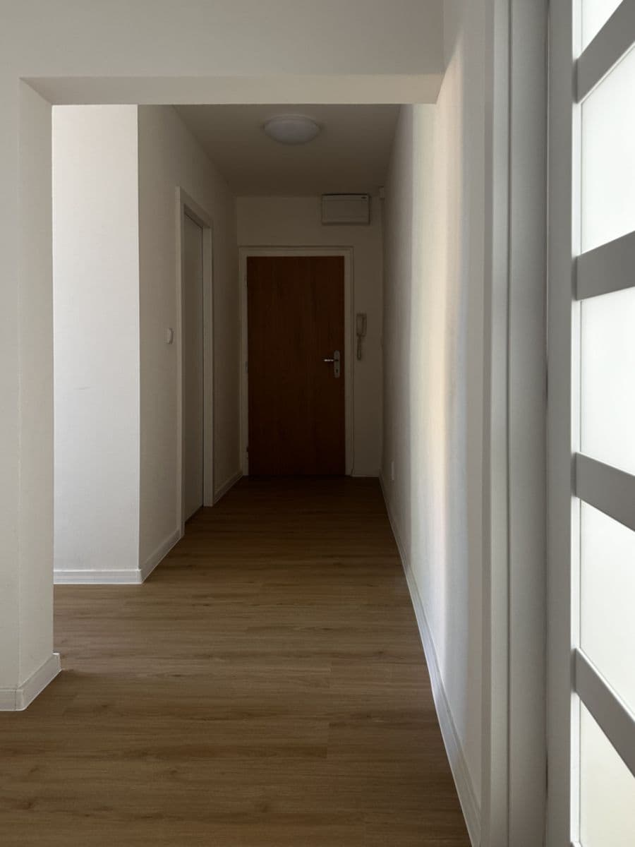 Pronájem bytu 2+1 55 m², Lumírova, Ostrava, Moravskoslezský kraj Pronájem bytu 2+1 55 m², Lumírova, Ostrava, Moravskoslezský kraj