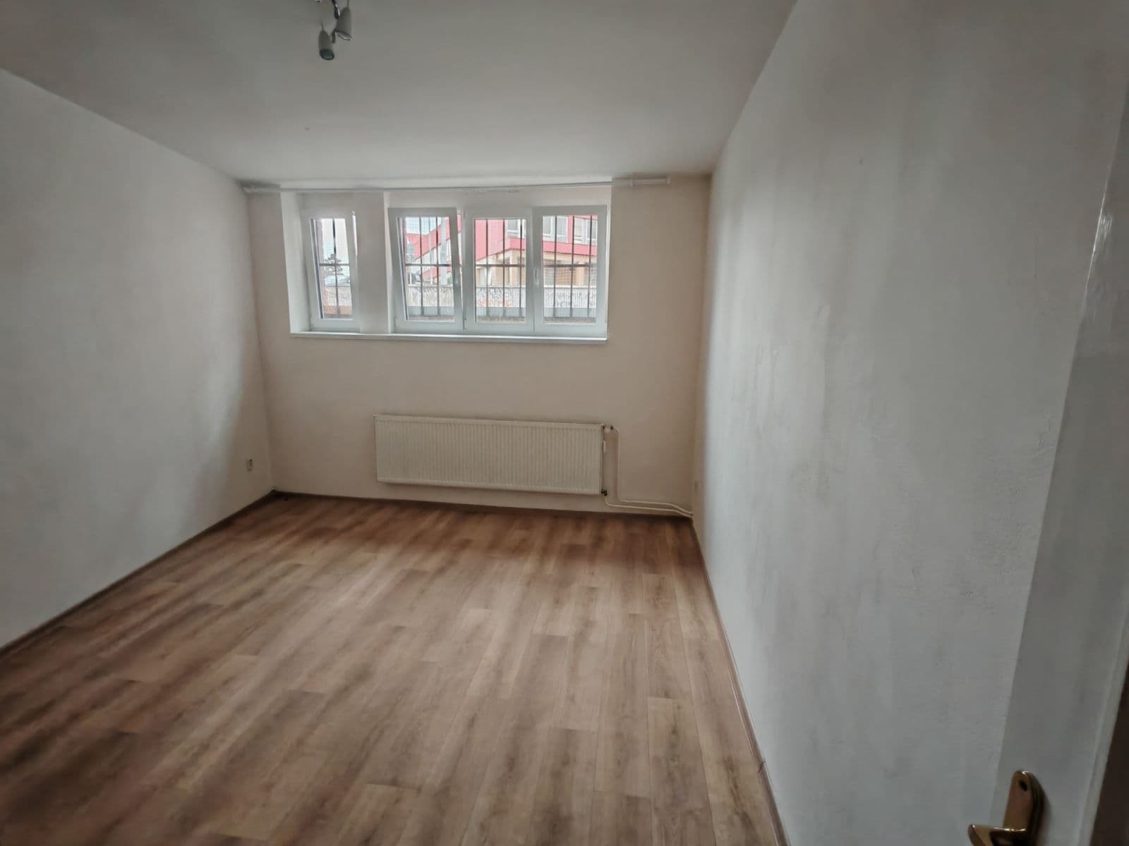 Pronájem bytu 2+kk 50 m², U Elektrárny, Praha, Praha Pronájem bytu 2+kk 50 m², U Elektrárny, Praha, Praha