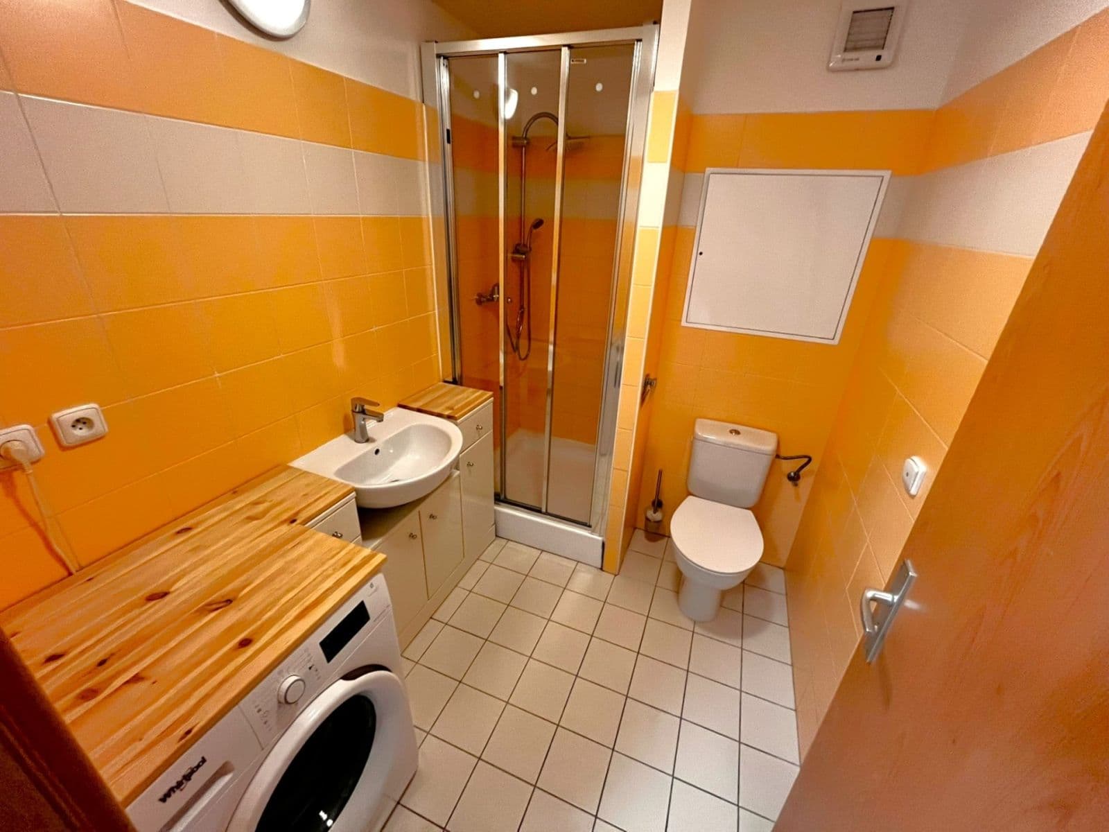 Pronájem bytu 1+kk 39 m², Kosmova, Brno, Jihomoravský kraj Pronájem bytu 1+kk 39 m², Kosmova, Brno, Jihomoravský kraj