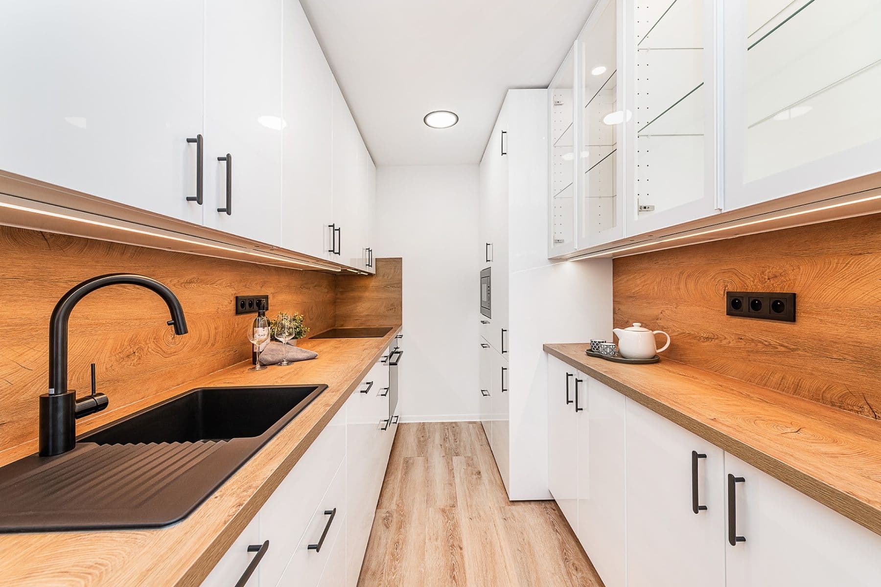 Prodej bytu 3+kk 78 m², V Zahrádkách, Praha, Praha Prodej bytu 3+kk 78 m², V Zahrádkách, Praha, Praha