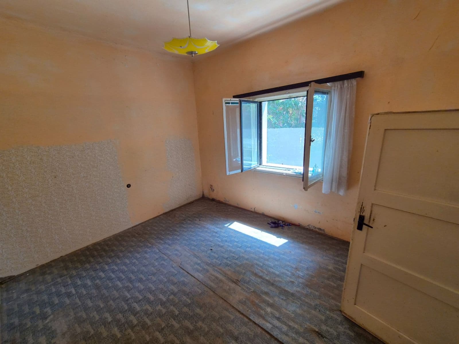Prodej domu 140 m², pozemek 1.148 m², Mořina, Středočeský kraj Prodej domu 140 m², pozemek 1.148 m², Mořina, Středočeský kraj