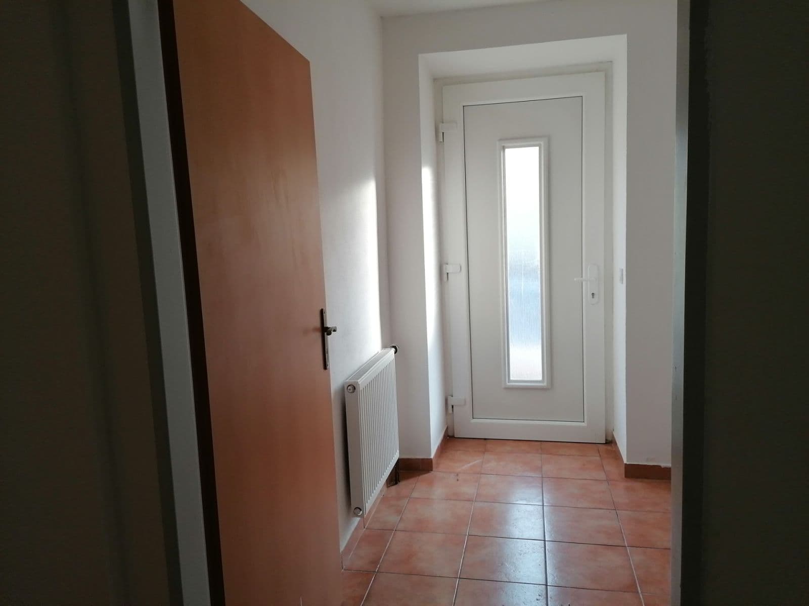 Pronájem bytu 2+kk 56 m², Fügnerova, Králův Dvůr, Středočeský kraj Pronájem bytu 2+kk 56 m², Fügnerova, Králův Dvůr, Středočeský kraj