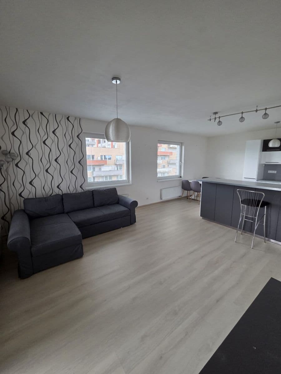 Pronájem bytu 2+kk 64 m², Modenská, Praha, Praha Pronájem bytu 2+kk 64 m², Modenská, Praha, Praha