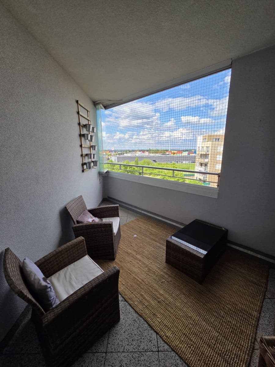 Pronájem bytu 2+kk 64 m², Modenská, Praha, Praha Pronájem bytu 2+kk 64 m², Modenská, Praha, Praha