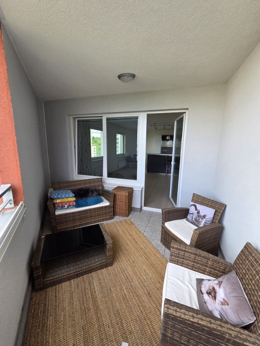 Pronájem bytu 2+kk 64 m², Modenská, Praha, Praha Pronájem bytu 2+kk 64 m², Modenská, Praha, Praha