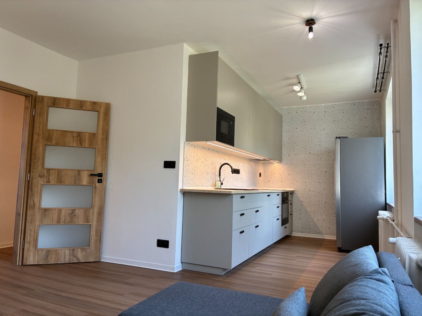 Pronájem bytu 3+kk 62 m², Liberijská, Praha, Praha Pronájem bytu 3+kk 62 m², Liberijská, Praha, Praha