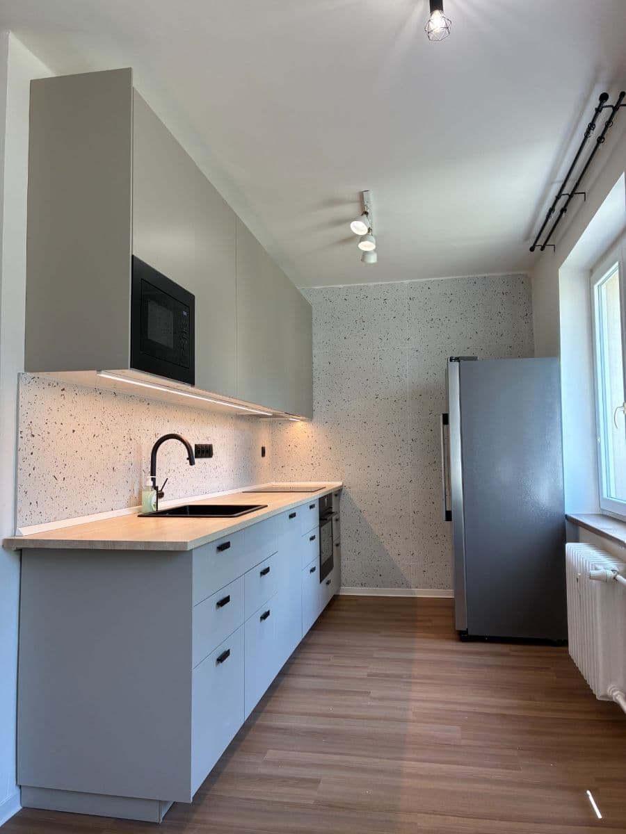 Pronájem bytu 3+kk 62 m², Liberijská, Praha, Praha Pronájem bytu 3+kk 62 m², Liberijská, Praha, Praha