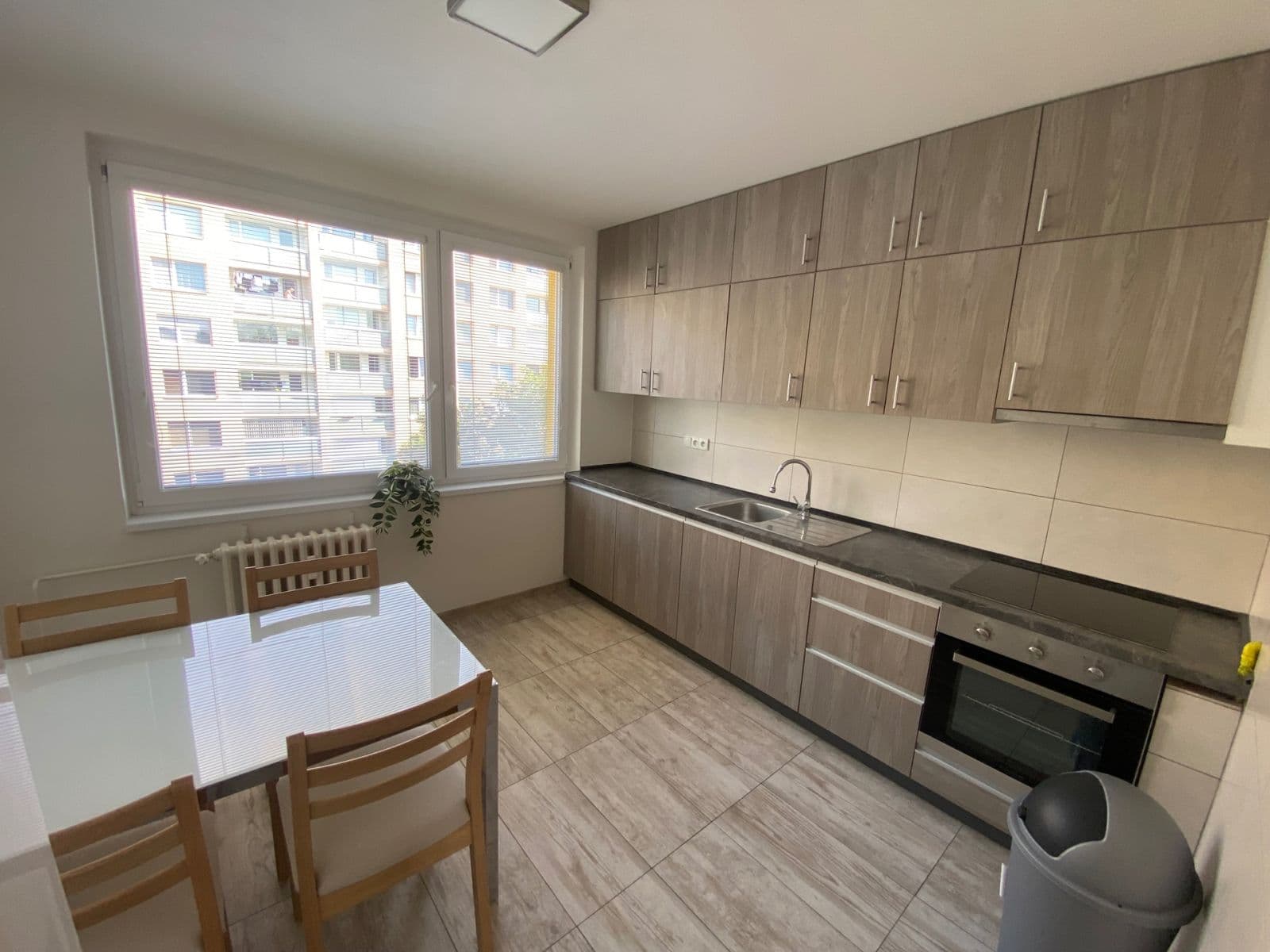 Pronájem bytu 1+1 34 m², Vazovova, Praha, Praha Pronájem bytu 1+1 34 m², Vazovova, Praha, Praha