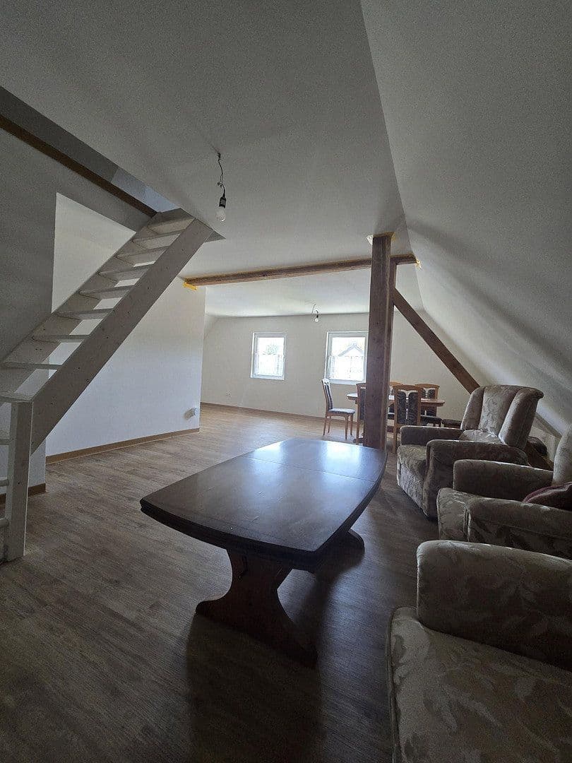 Pronájem bytu 6+1 140 m², Wehingen, Bádensko-Württembersko Pronájem bytu 6+1 140 m², Wehingen, Bádensko-Württembersko