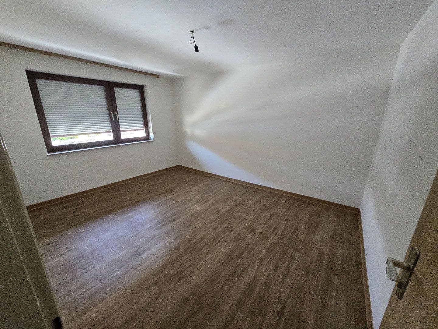 Pronájem bytu 6+1 140 m², Wehingen, Bádensko-Württembersko Pronájem bytu 6+1 140 m², Wehingen, Bádensko-Württembersko