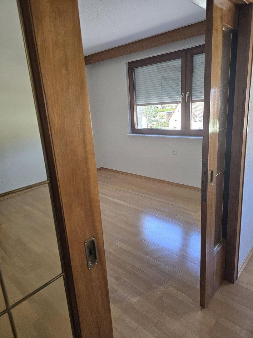 Pronájem bytu 6+1 140 m², Wehingen, Bádensko-Württembersko Pronájem bytu 6+1 140 m², Wehingen, Bádensko-Württembersko