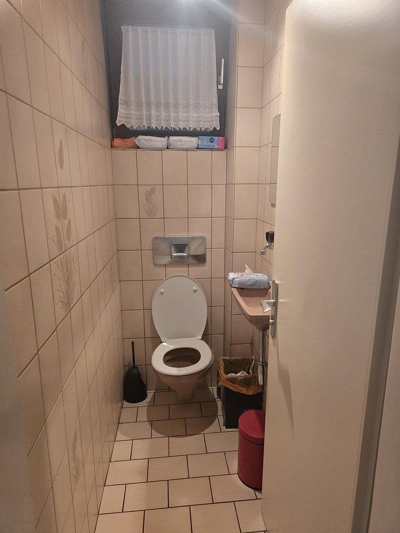 Pronájem bytu 6+1 140 m², Wehingen, Bádensko-Württembersko Pronájem bytu 6+1 140 m², Wehingen, Bádensko-Württembersko