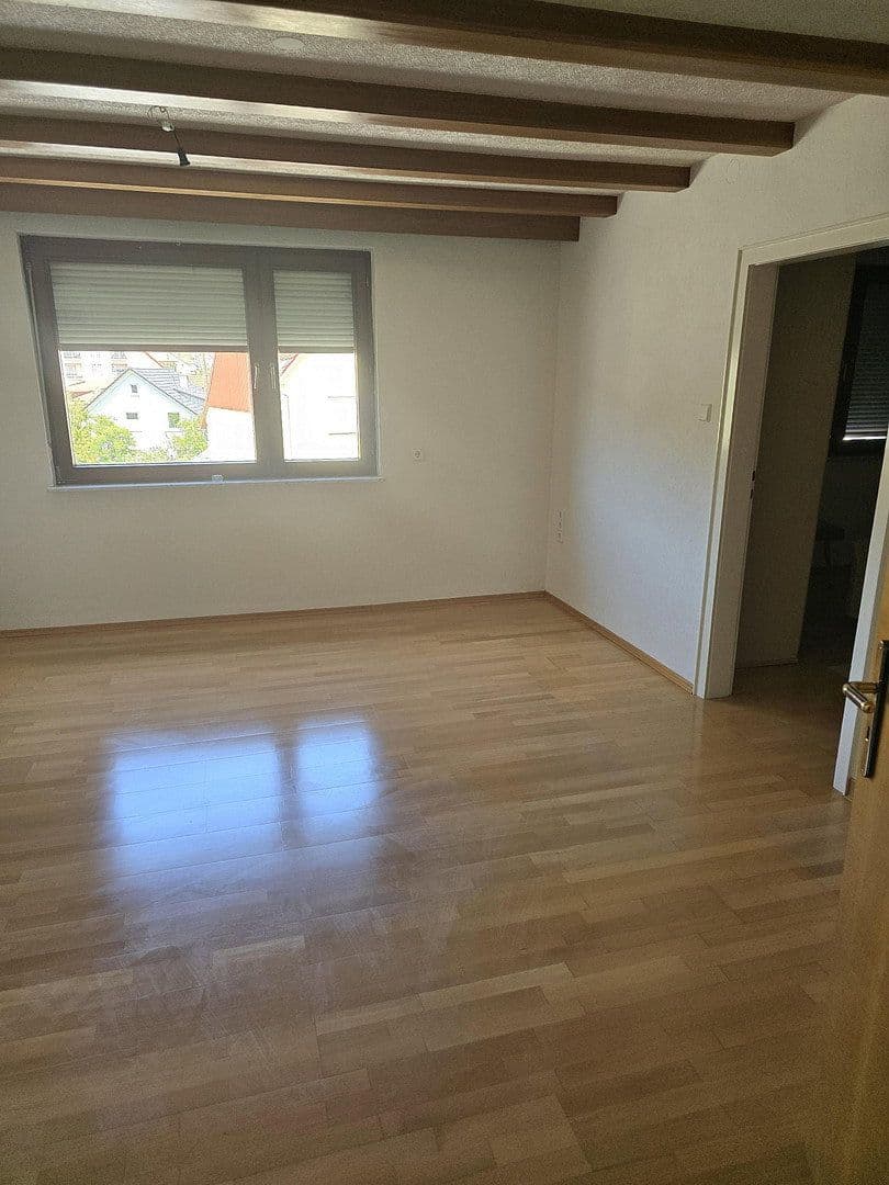 Pronájem bytu 6+1 140 m², Wehingen, Bádensko-Württembersko Pronájem bytu 6+1 140 m², Wehingen, Bádensko-Württembersko