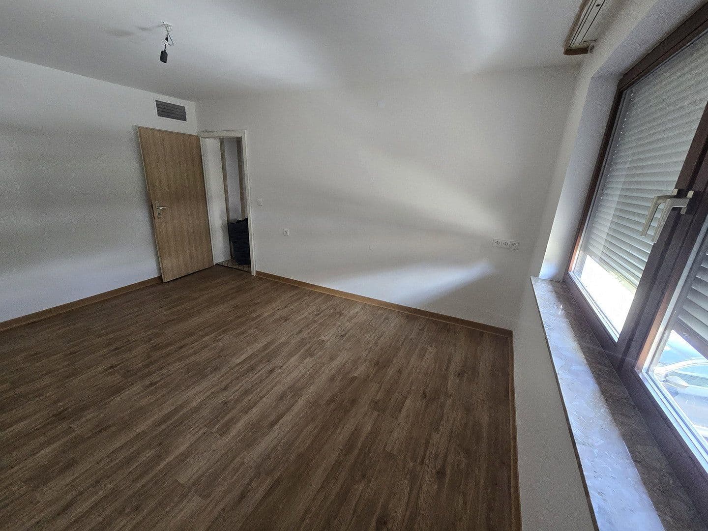Pronájem bytu 6+1 140 m², Wehingen, Bádensko-Württembersko Pronájem bytu 6+1 140 m², Wehingen, Bádensko-Württembersko