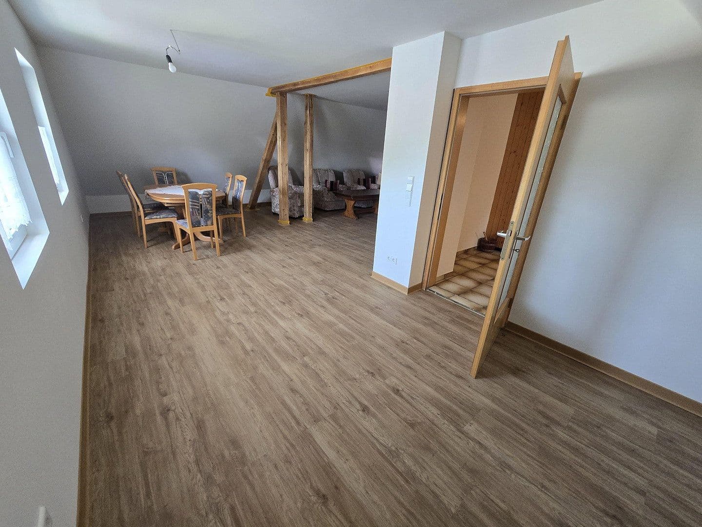 Pronájem bytu 6+1 140 m², Wehingen, Bádensko-Württembersko Pronájem bytu 6+1 140 m², Wehingen, Bádensko-Württembersko