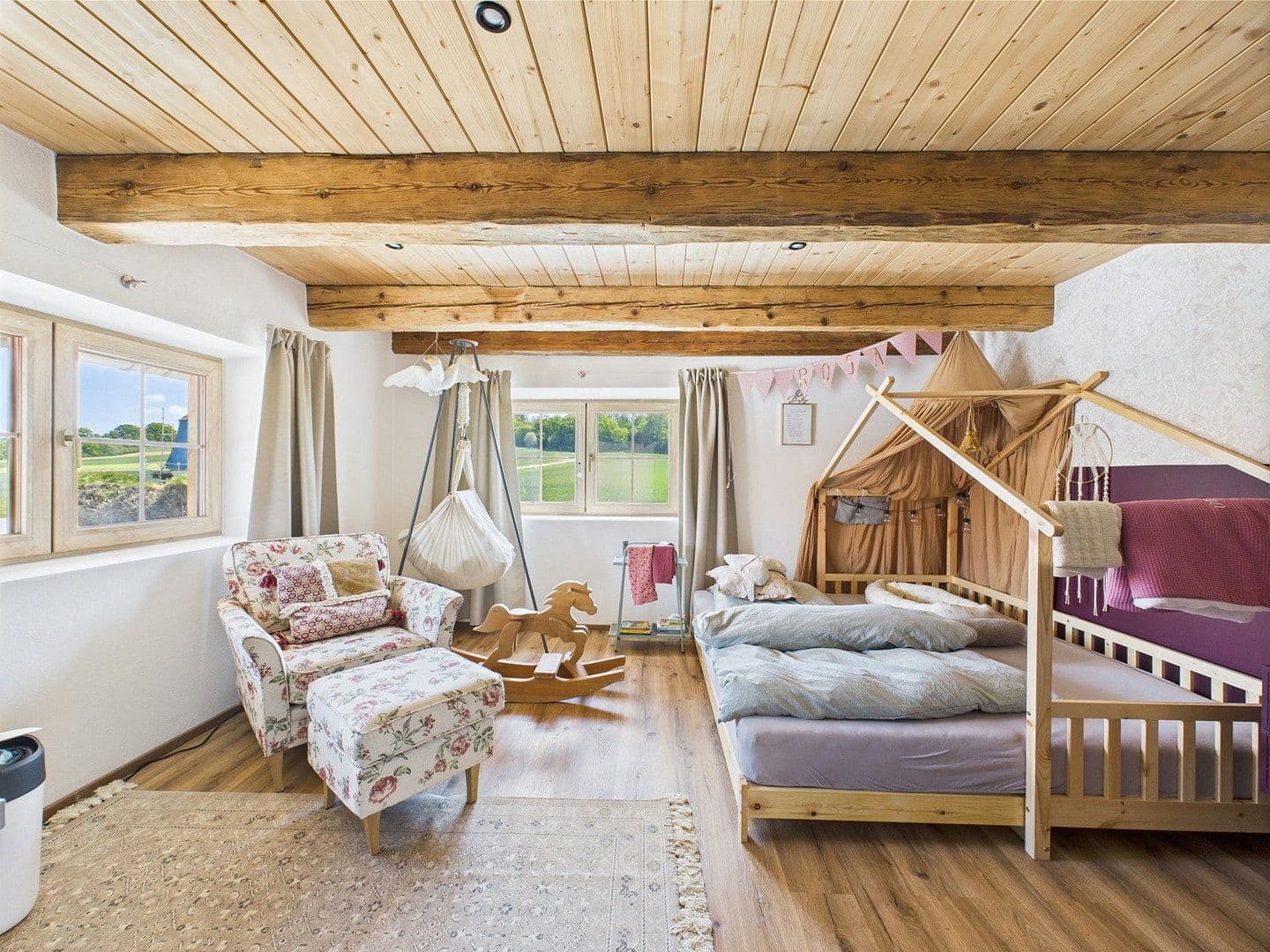 Prodej domu 265 m², pozemek 4.609 m², Frontenhausen, Bavorsko Prodej domu 265 m², pozemek 4.609 m², Frontenhausen, Bavorsko